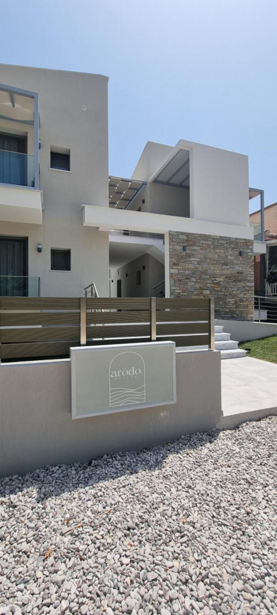 Arodo Suites Nea Iraklitsa Exterior foto